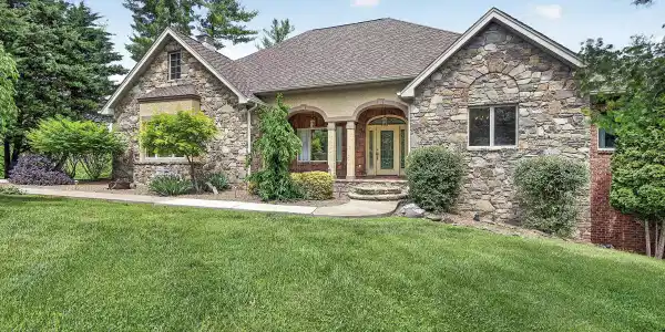 20268 Heron Circle