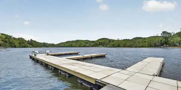 Image 2: Private Boat Dock