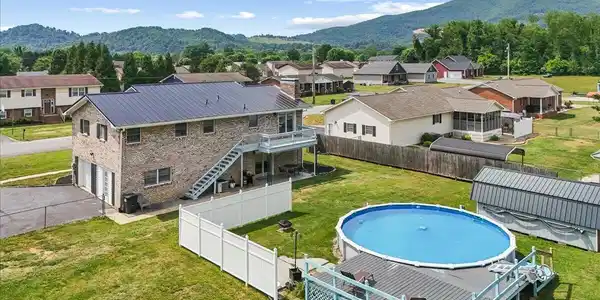 Image 2: 03-DJI_20260519152928_0115_D
