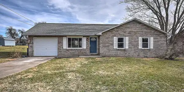 115 Robin Hood Lane