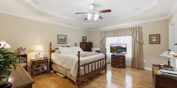 Image 4: 118 Laurel Canyon, Johnson City, TN