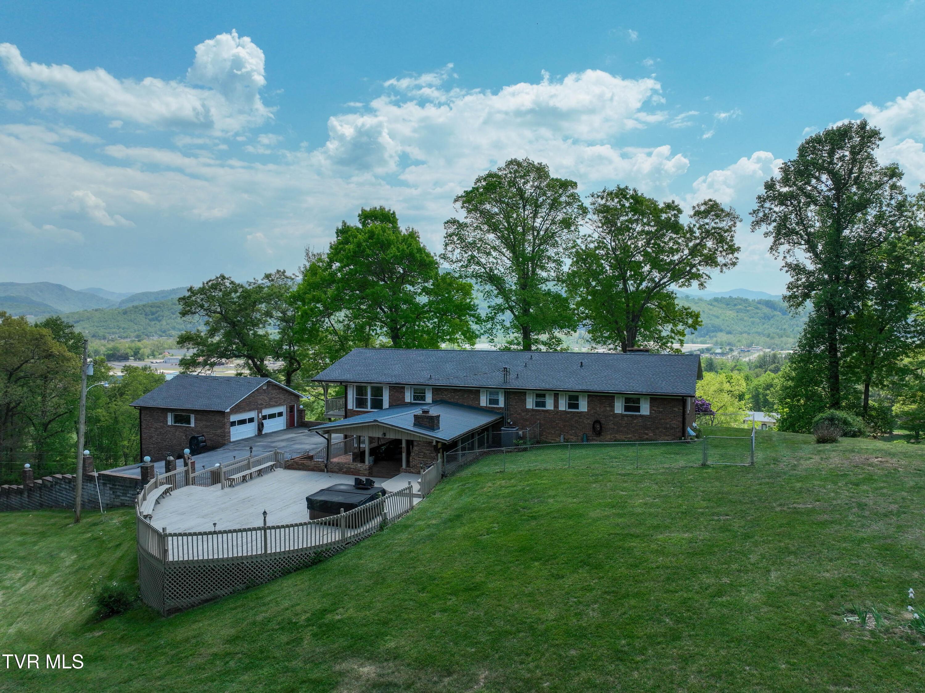 Image 3: 161 Judge Ben Allen Rd Drone CLEMSON-24