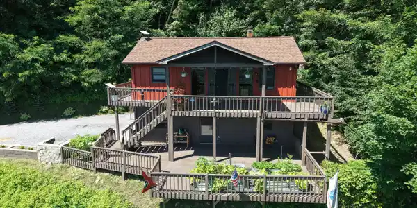 220 Roanwood Road
