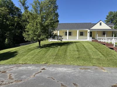1104 Lebanon Road