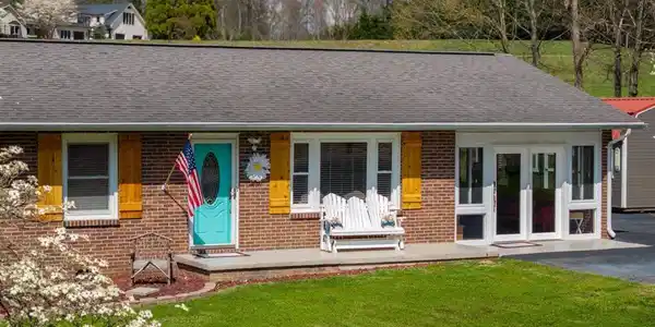 109 Valmar Road