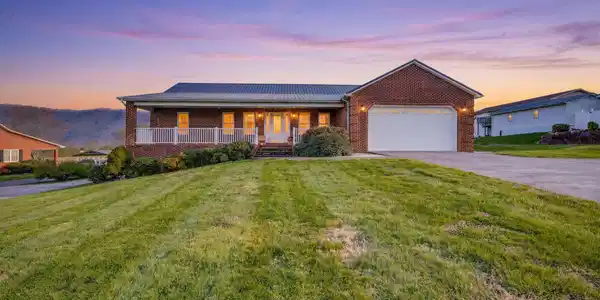 300 Riverview Drive