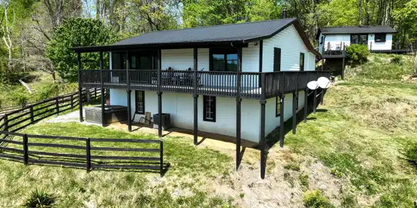 Image 2: 146 Bear Cage Rd Drone CLEMSON-12