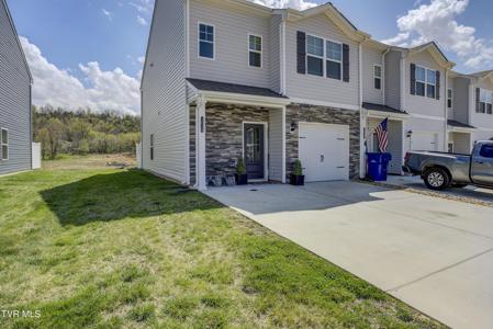 1039 Saylors Place