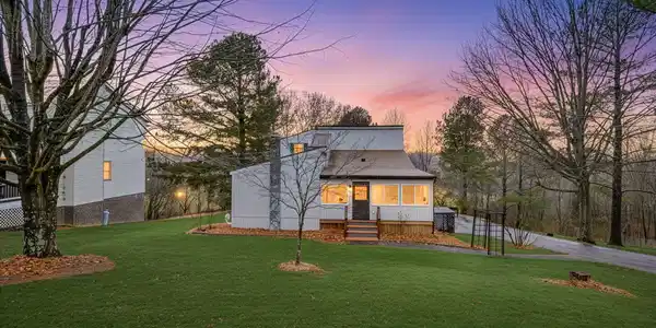 126 Cottonwood Drive