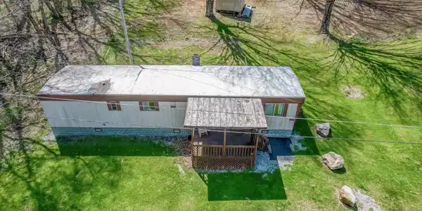 Image 3: 111 Hughes Hollow Rd-38