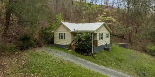 715 Slate Hill Road