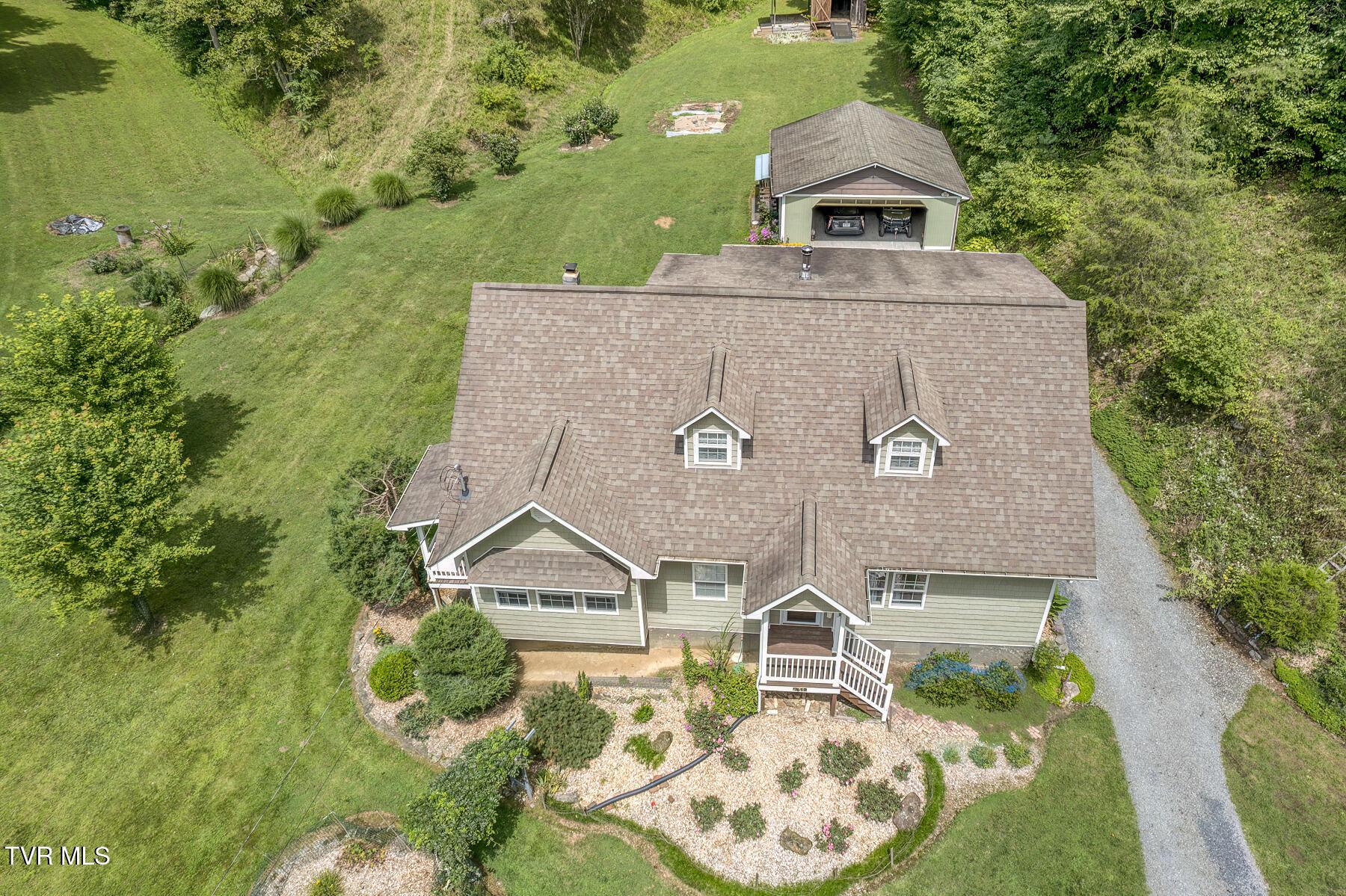 Image 3: 7519 Wolf Run Rd-3