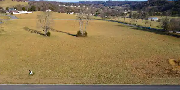 Image 2: 52 Aerial Frontal