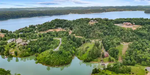 Image 3: dji_fly_20250520_121732_0334_17477580374