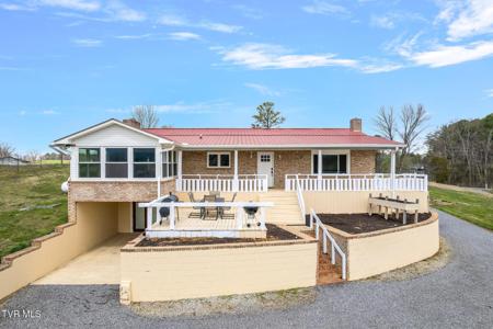 7335 Cedar Creek Road