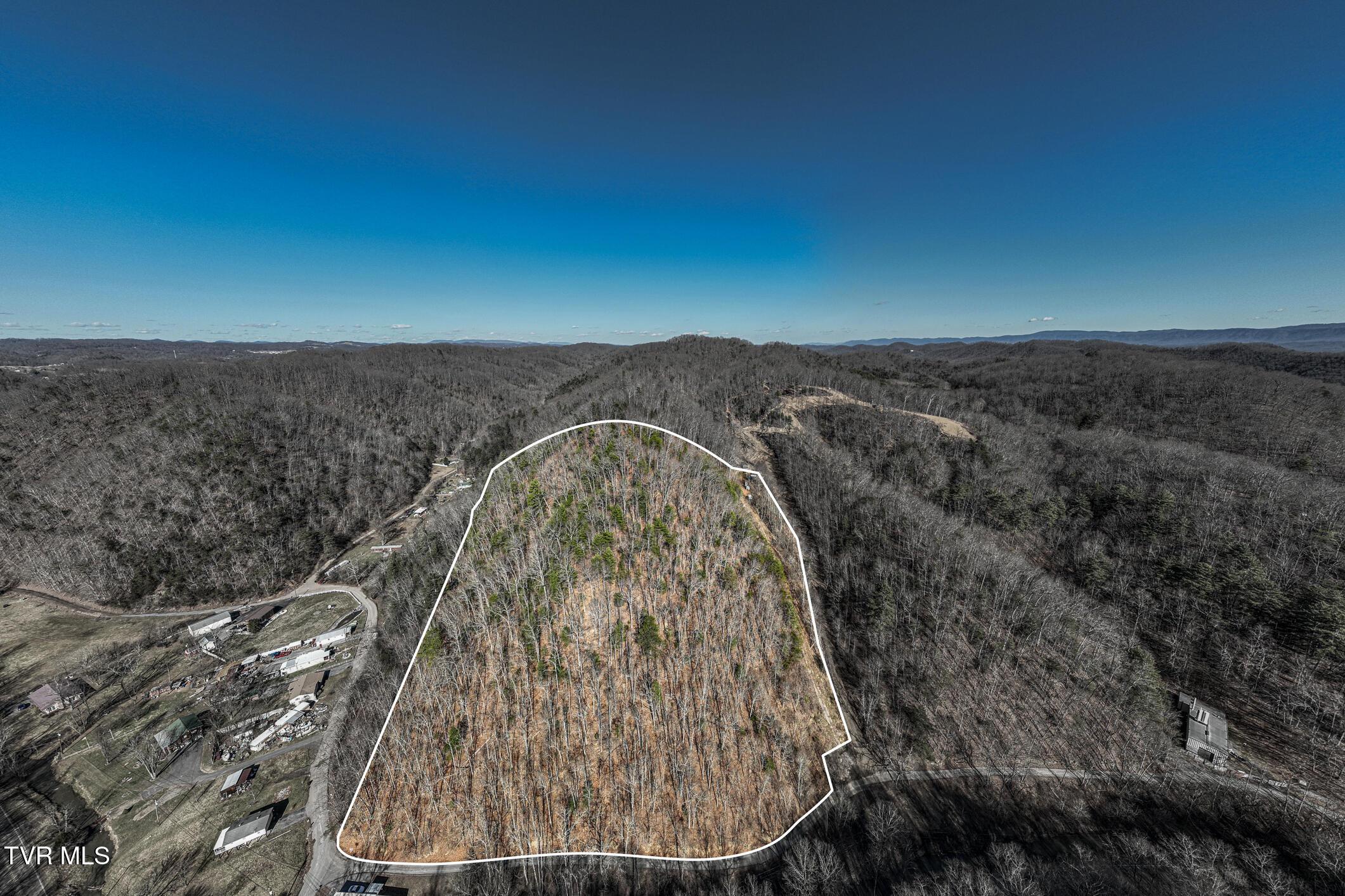 Image 2: Old Carden Hollow Rd (1 of 33)