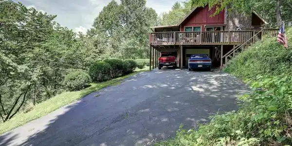 125 Watauga Overlook Drive