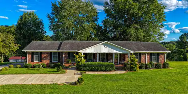 101 Arrowhead Drive