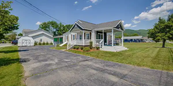 133 Sunrise Drive