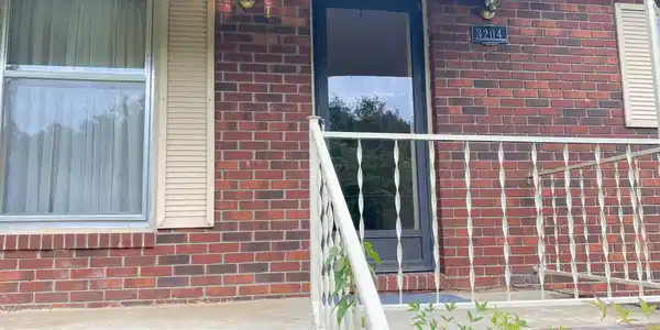Image 4: Front Door