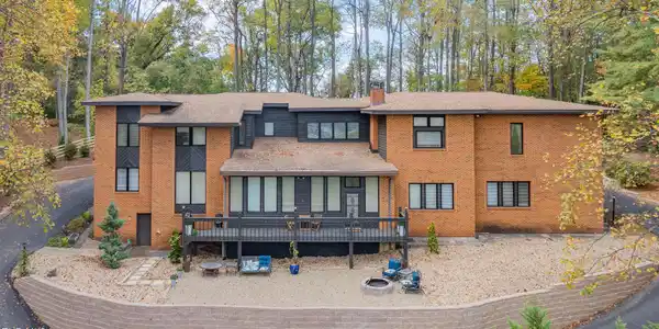 3606 Honeywood Drive