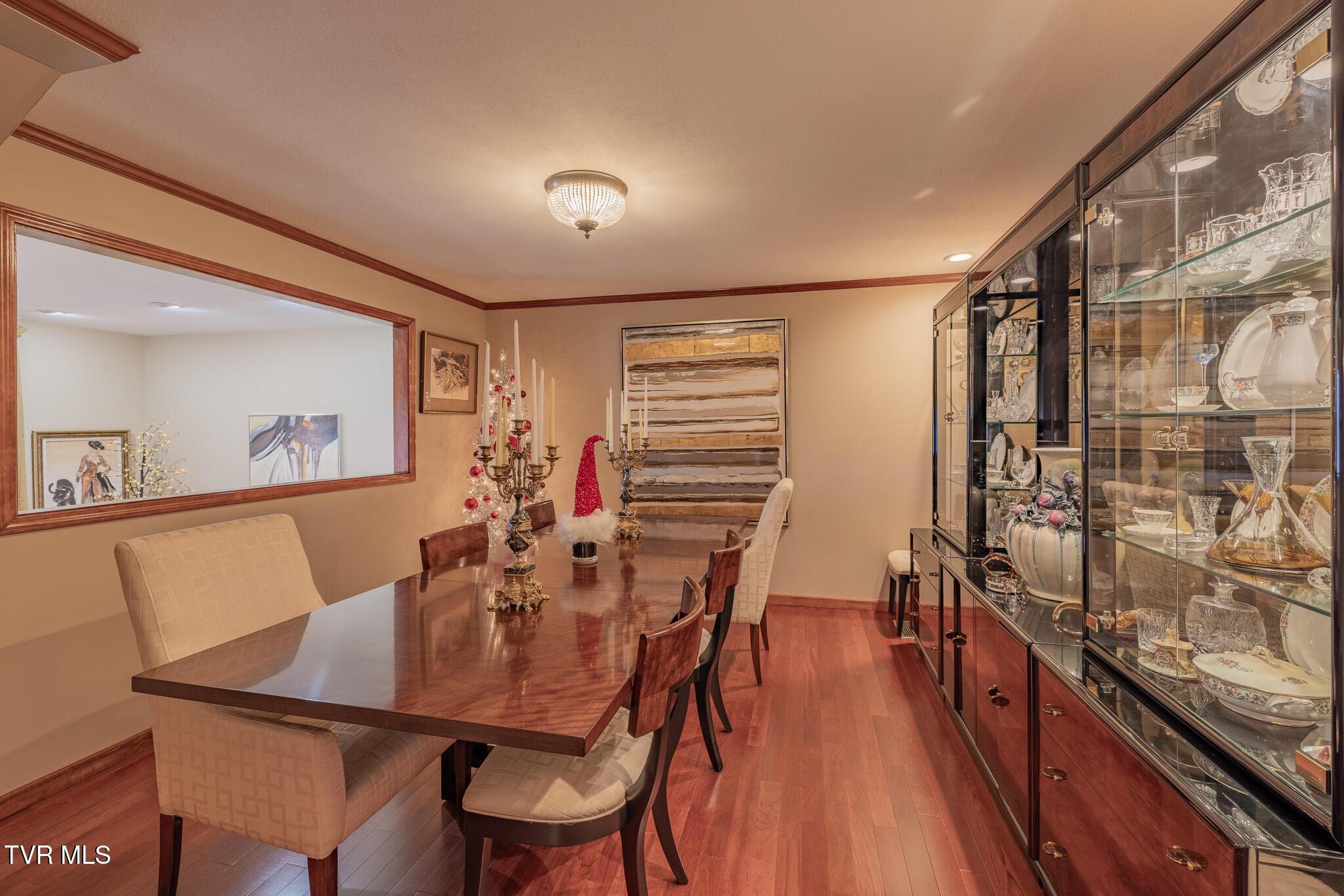 Image 4: 1R9A1209-HDR