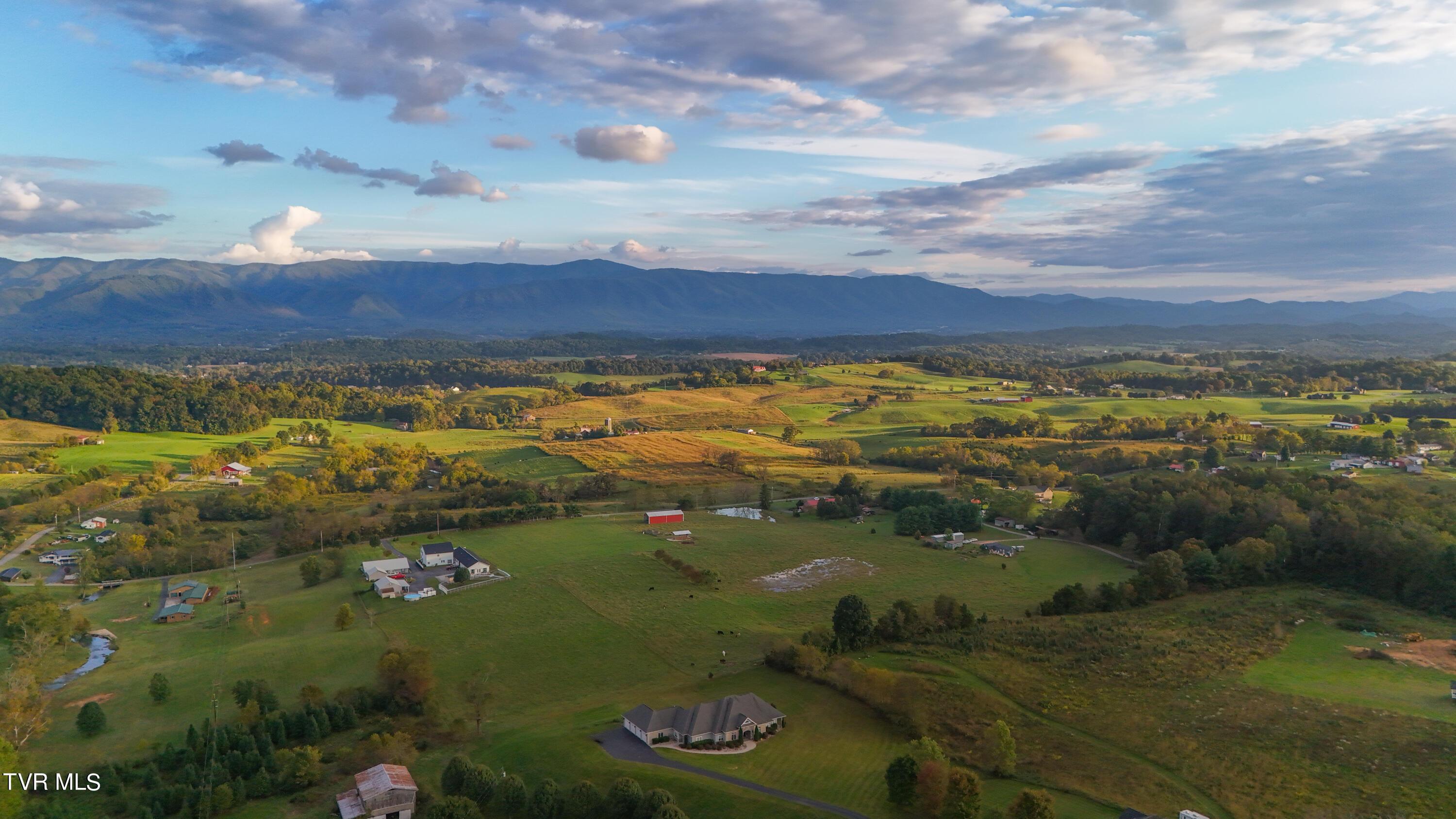 Image 3: 12-DJI_20241003184557_0273_D