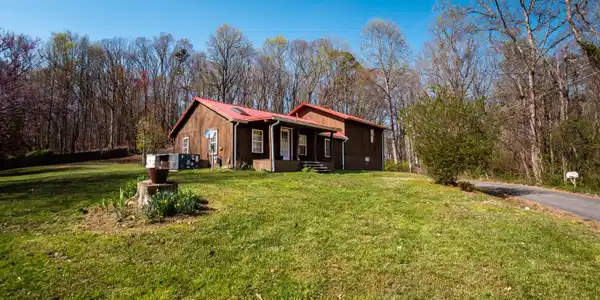 193 Henard Road