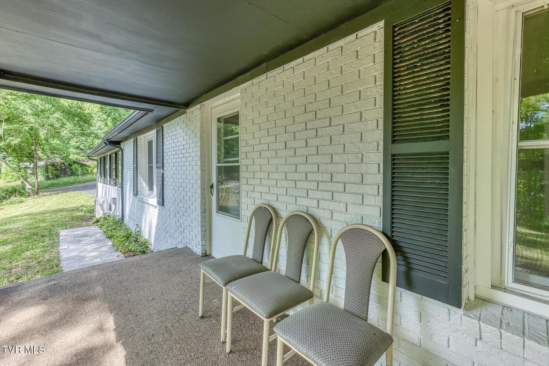 Image 4: 164 Paul Blevins Rd-5