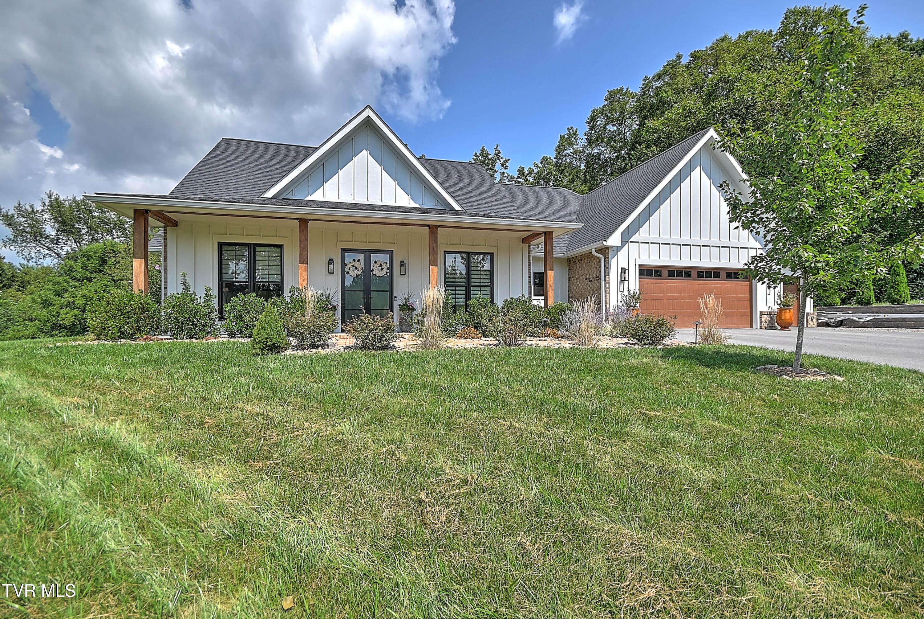 Image 2: 175 Deer Ridge Ct DST-7