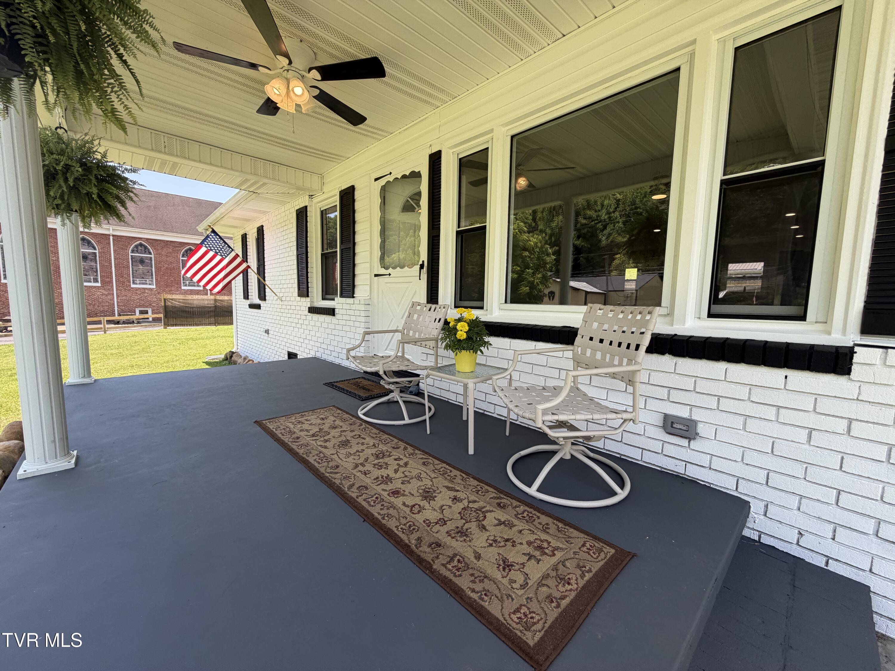 Image 2: Porch
