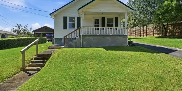 107 Seanna Lane