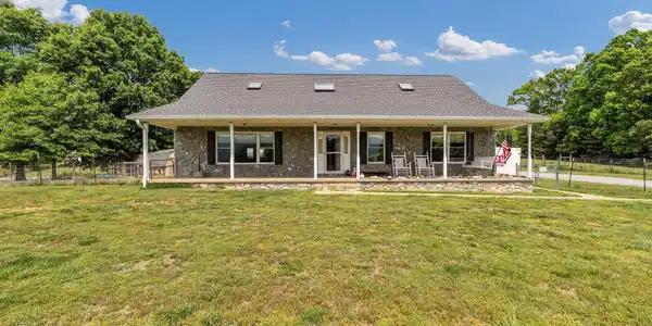 1385 Wilhoit Road