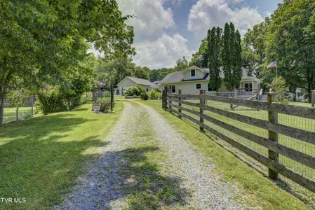 275 Heaton Creek Road
