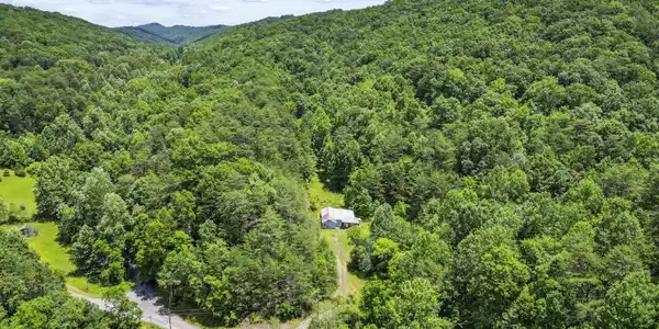 1103 Speedwell Road