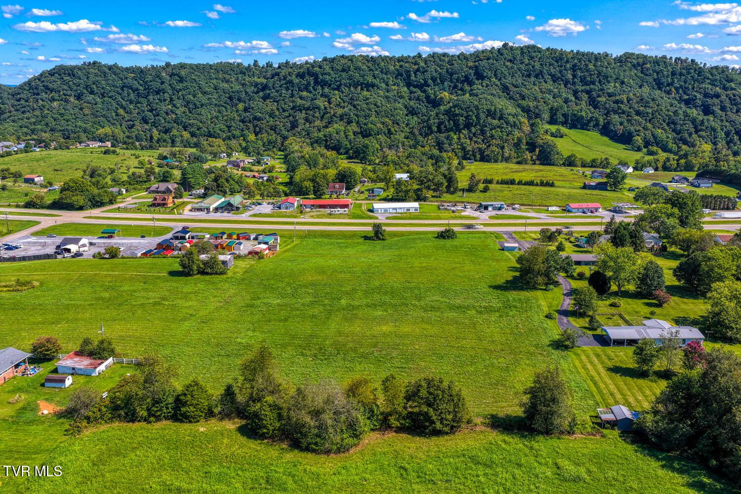 Image 3: Hwy 11 W. 2 parcels. Rog MLSa (13 of 22