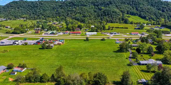 Image 3: Hwy 11 W. 2 parcels. Rog MLSa (13 of 22