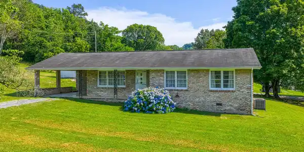 426 South Johnson Road