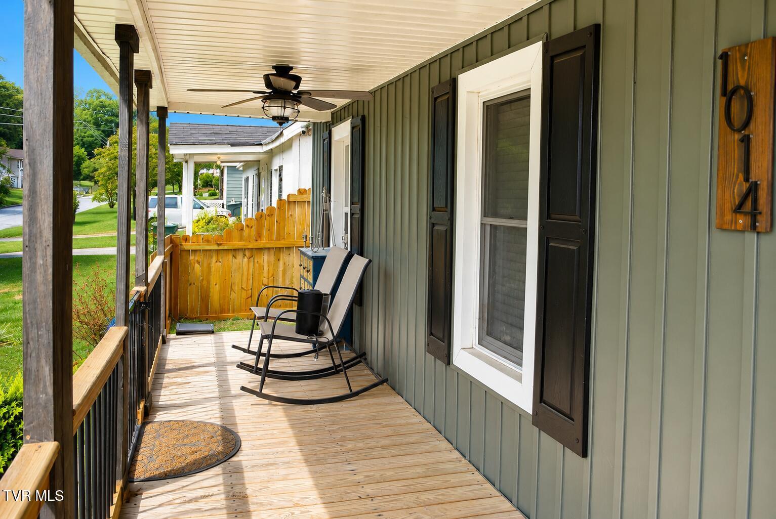 Image 3: Front Porch