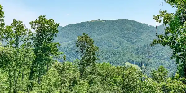 00 Iroquois Road