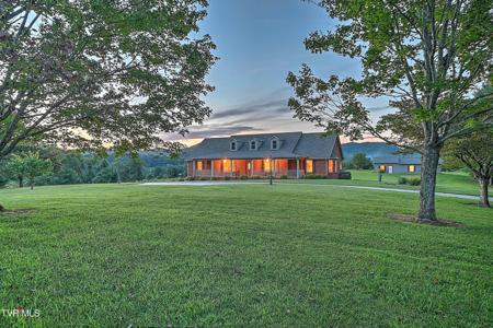 1237 White Top Road