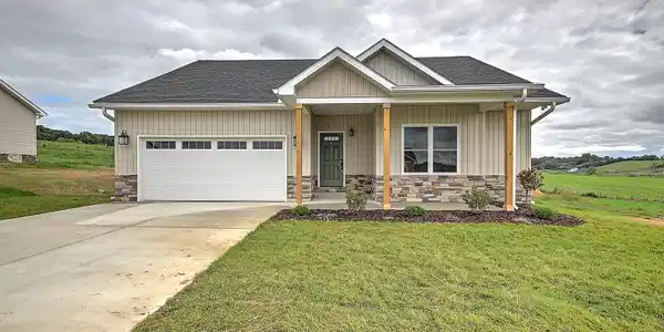 225 Red Tail Ridge