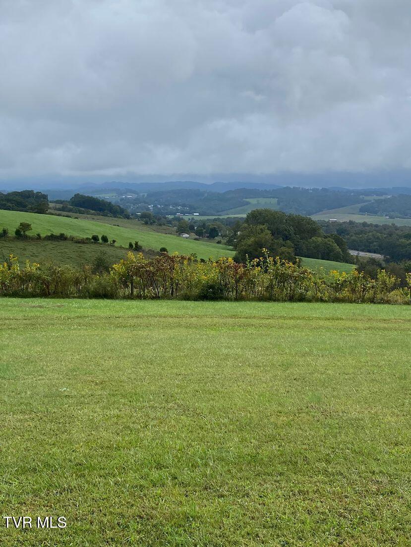 Image 2: priceless view