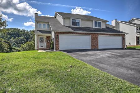 140 Robinson Walk Drive