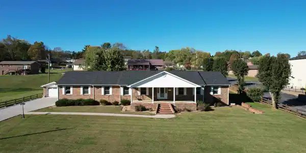 4253 Carters Valley Road