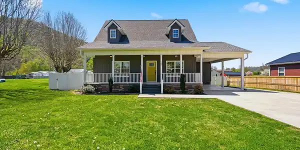 162 Starlight Drive
