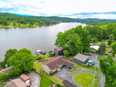 376 Hamilton Drive