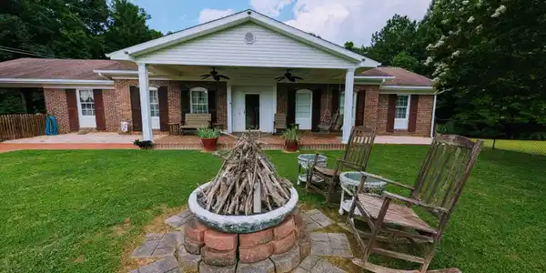451 Flemingtown Drive