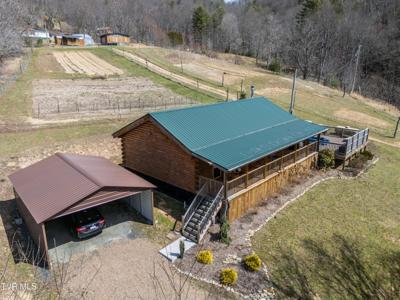 134 Hall Hill Road