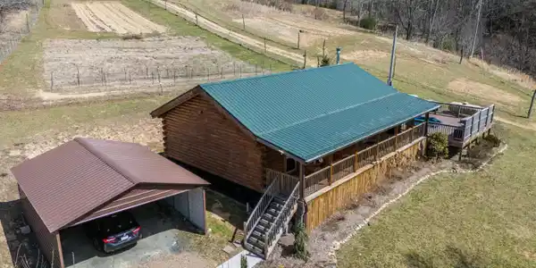 134 Hall Hill Road